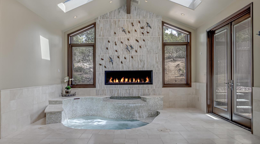 Built in Spa in Primary Bath