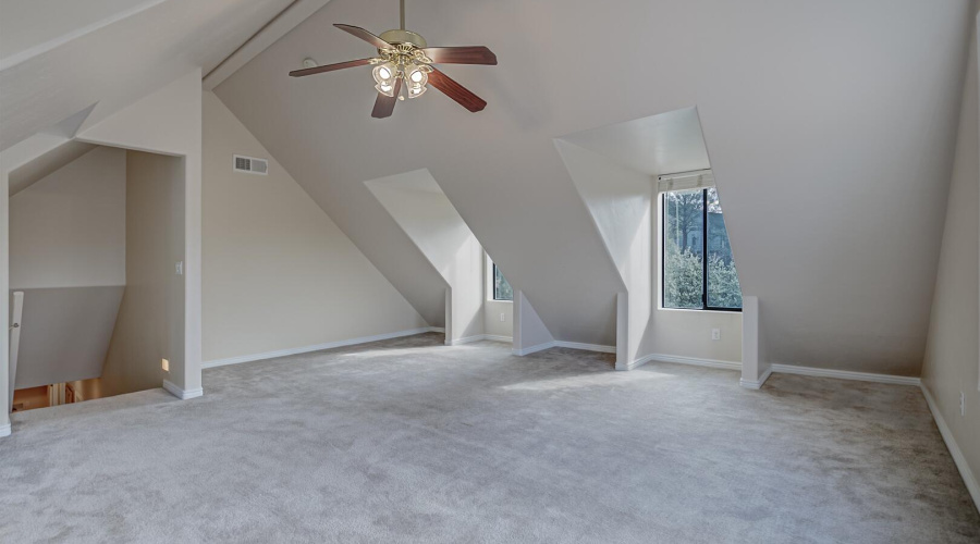 Beautiful loft with views