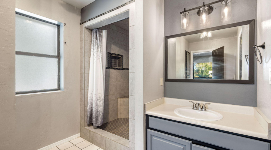 26S500thE-TaylorAZ-14