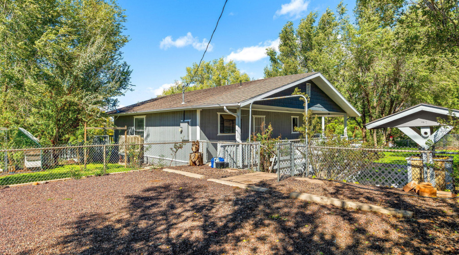 26S500thE-TaylorAZ-2