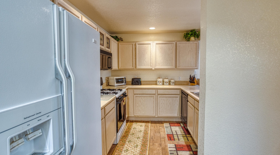 PAX_6834_AuroraHDR2019-edit