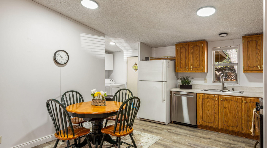 2064PinewoodDr-HeberOvergaardAZ-11