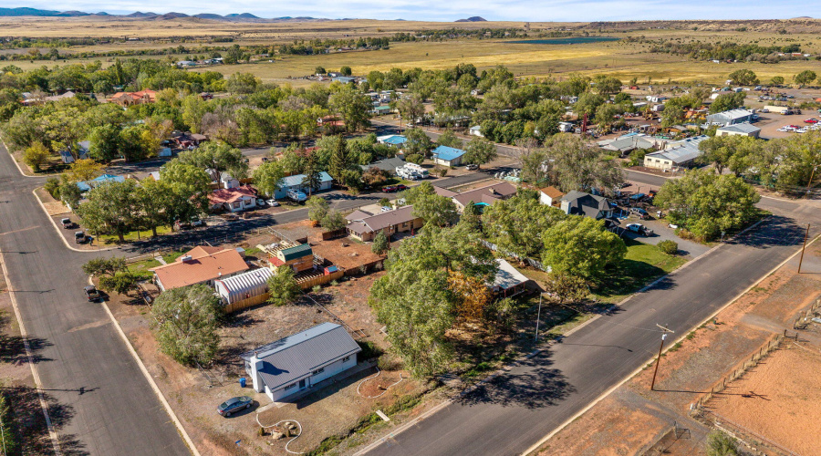 107NZuniSt-SpringervilleAZ-1