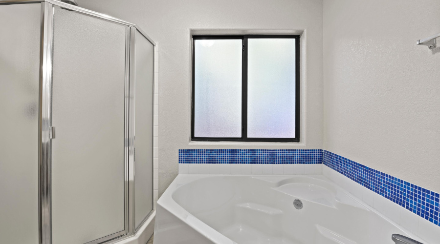 Guest Bathroom 1 (1)