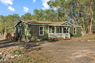 40 3Rd Street, Eagar, Arizona 85925, Bedrooms, ,Bathrooms,Residential,For Sale,3Rd,258346