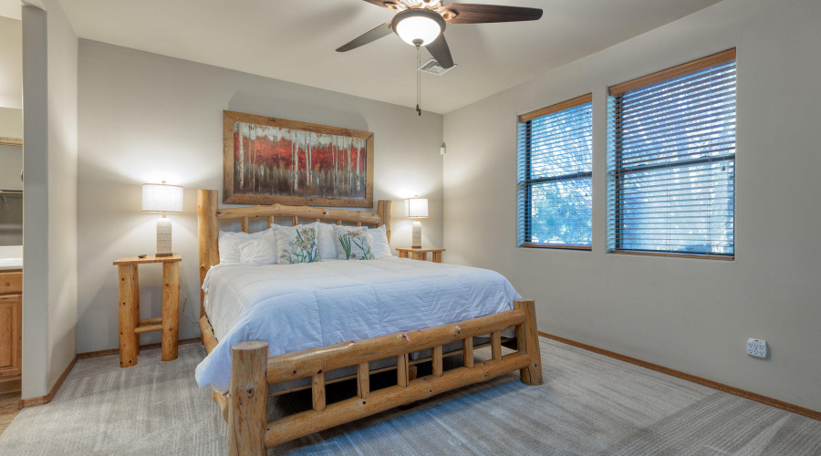 023_photo23_2831_villa_loop_sl_chuck_738