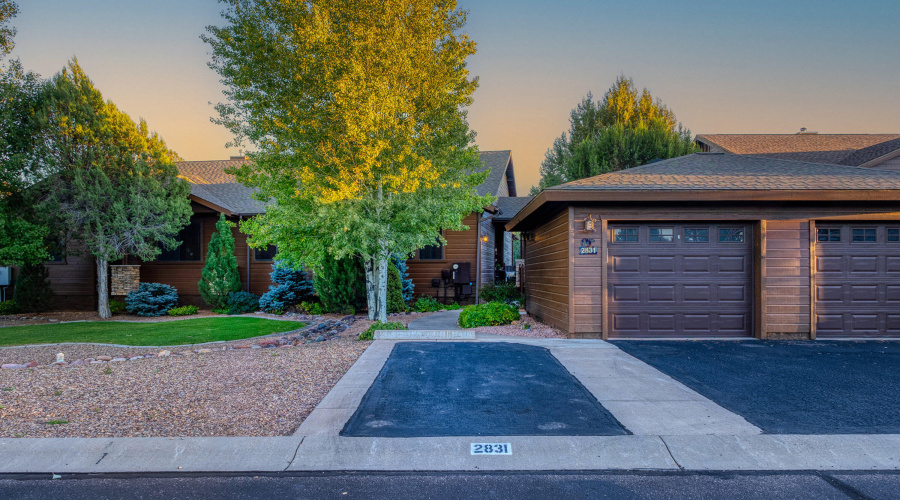 007_photo7_2831_villa_loop_sl_chuck_381