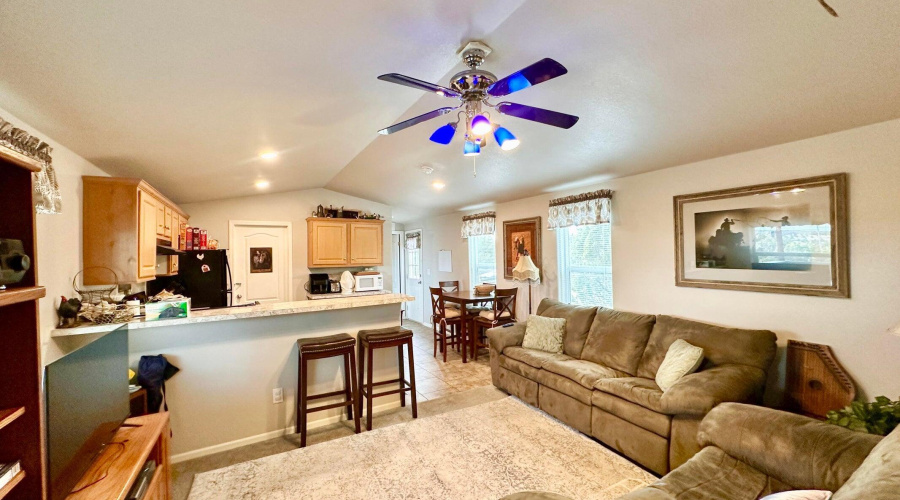 20250320164534246614000000-o