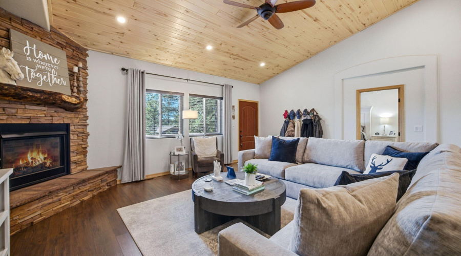 2234FairwayDr-HeberOvergaard-AZ-10