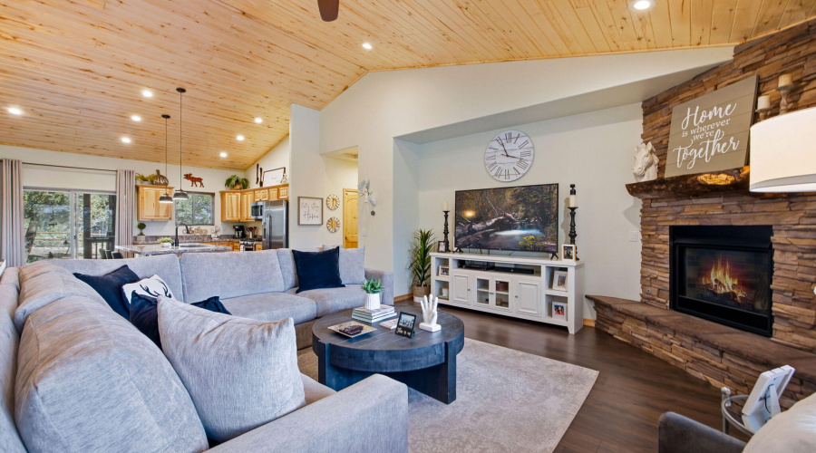 2234FairwayDr-HeberOvergaard-AZ-8