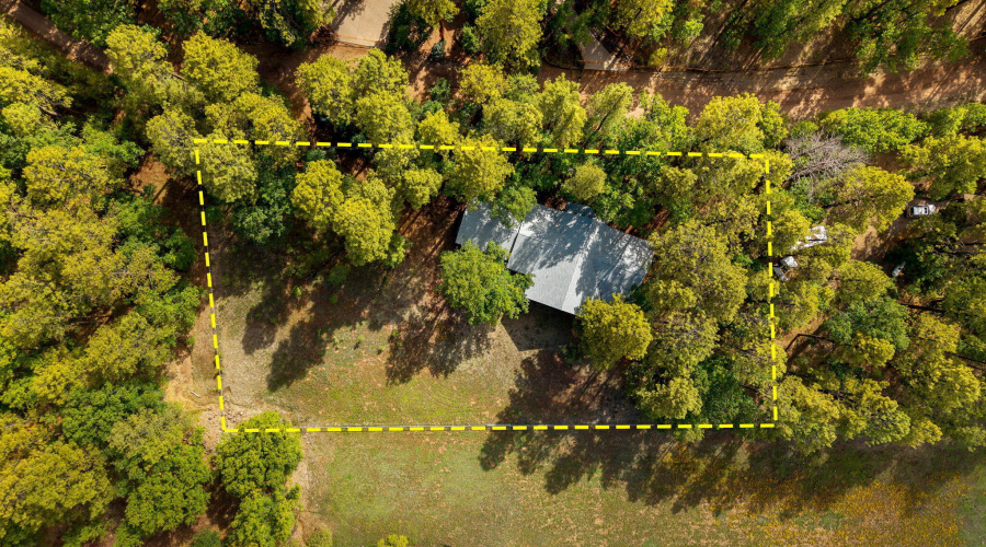 Approximate Lot Lines