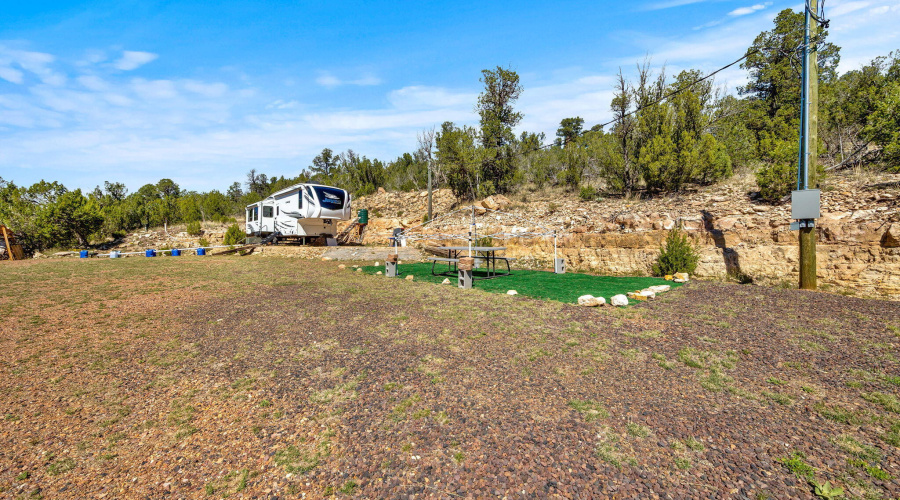 1740EskimoLn-HeberOvergaard-AZ-3