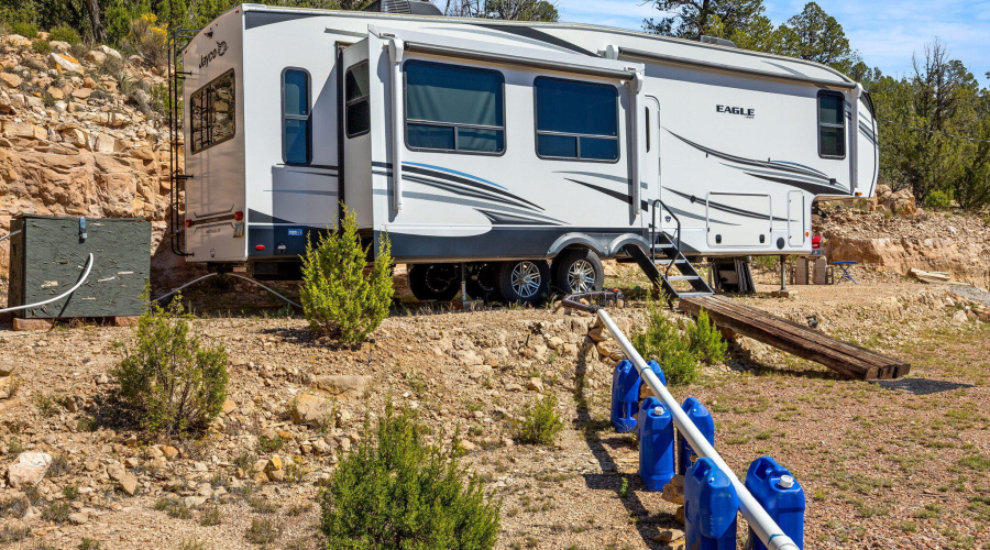 1740EskimoLn-HeberOvergaard-AZ-4