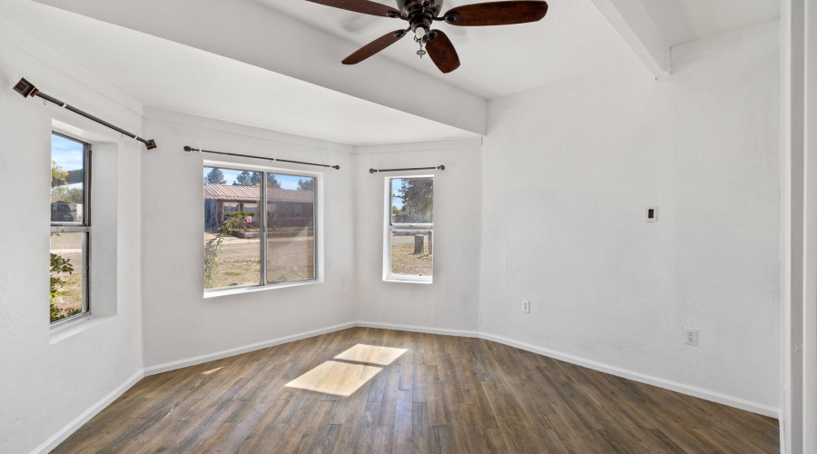 428SElCajonCir-EagarAZ-14