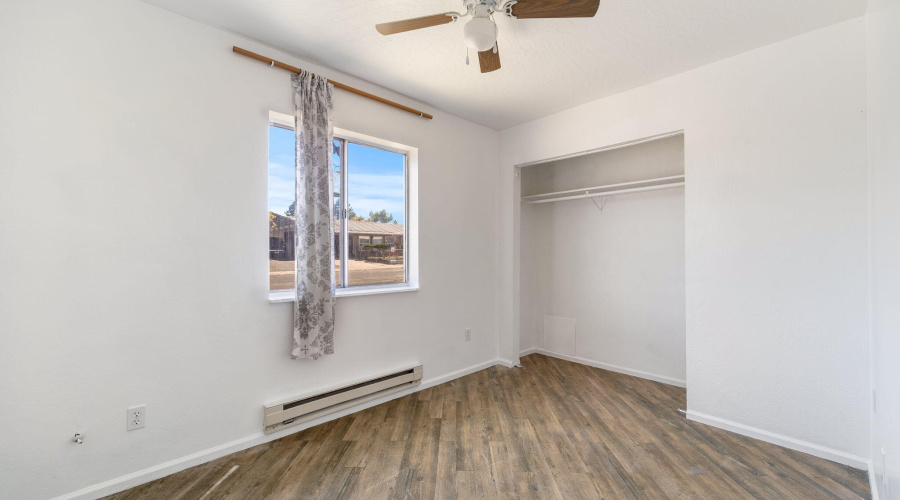 428SElCajonCir-EagarAZ-18