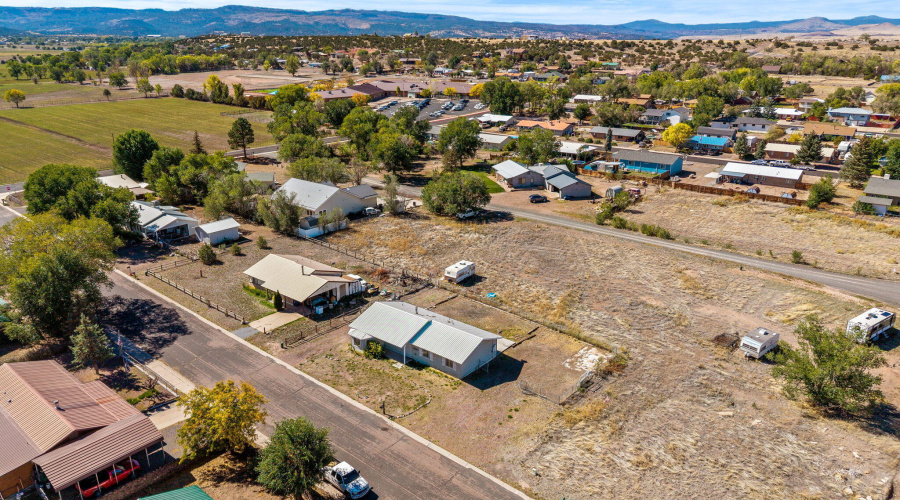 428SElCajonCir-EagarAZ-28