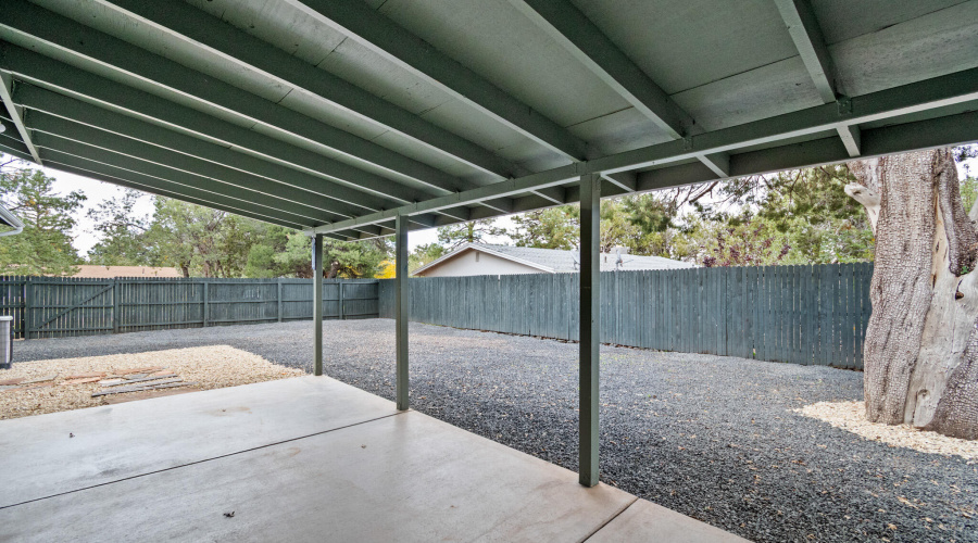Gorgeous private backyard