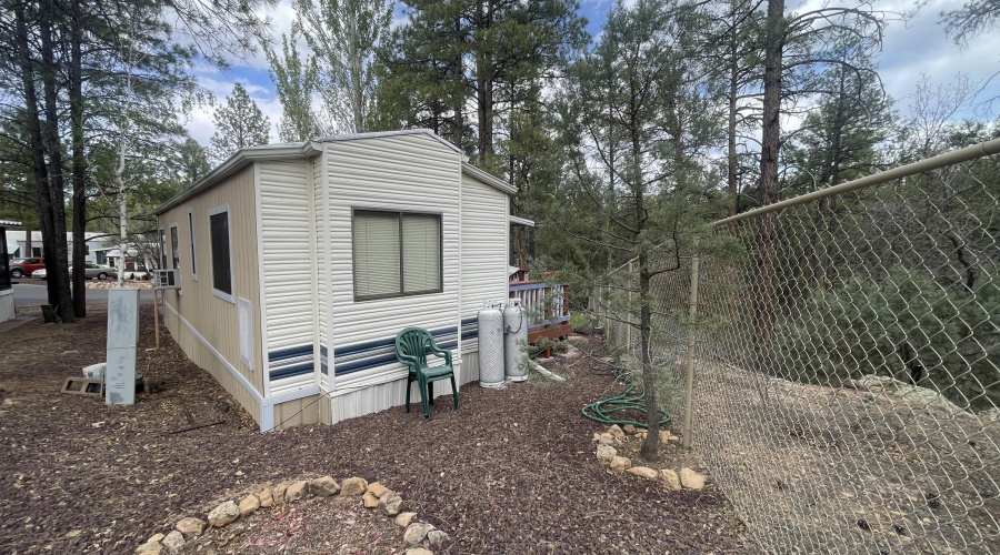 2800 S White Mountain Rd 108 Rear
