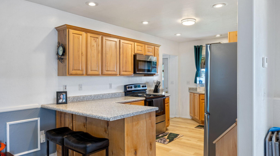 1689EagerAve-SnowflakeAZ-11