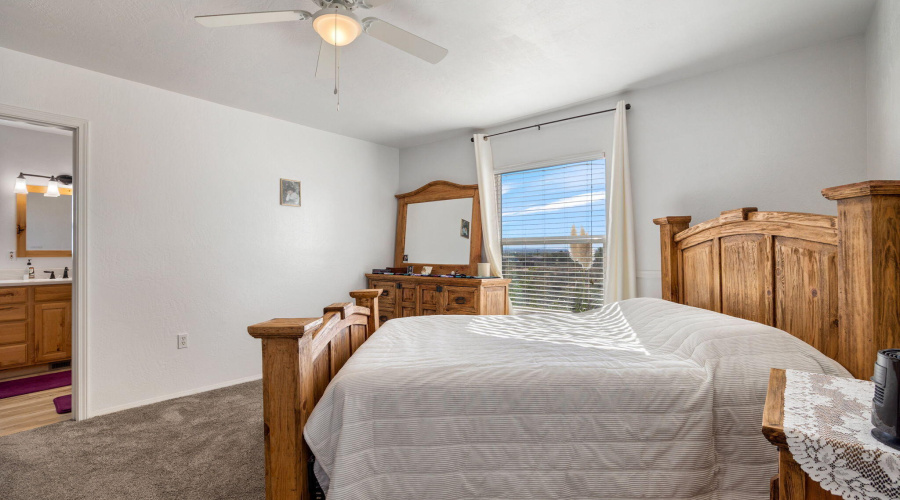 1689EagerAve-SnowflakeAZ-15