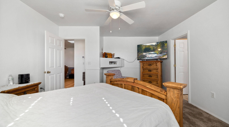 1689EagerAve-SnowflakeAZ-17