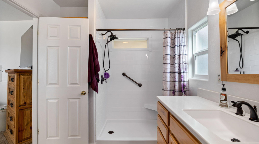 1689EagerAve-SnowflakeAZ-19