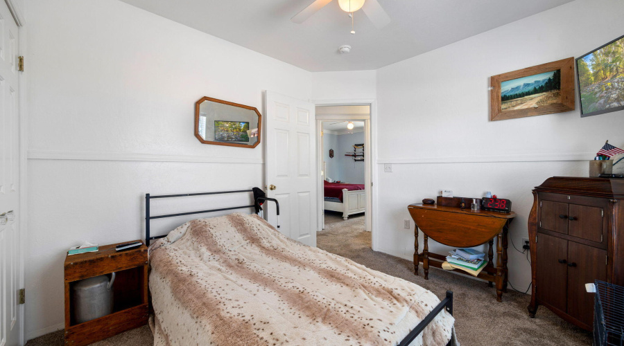 1689EagerAve-SnowflakeAZ-21