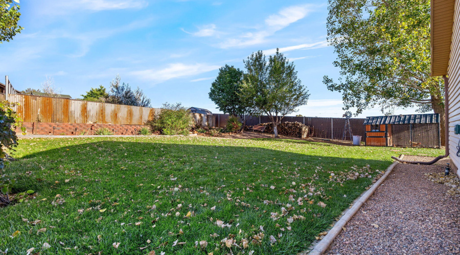 1689EagerAve-SnowflakeAZ-33