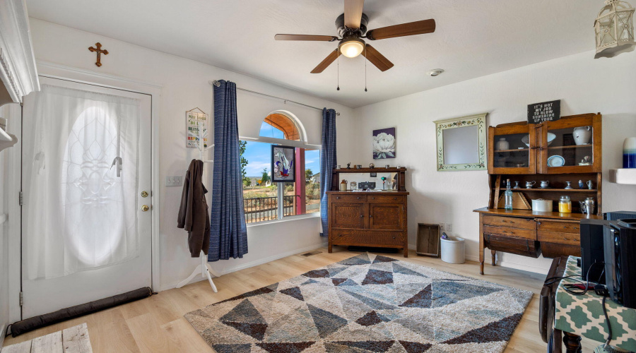 1689EagerAve-SnowflakeAZ-8