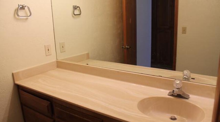 downstairs bathroom vanity - Copy