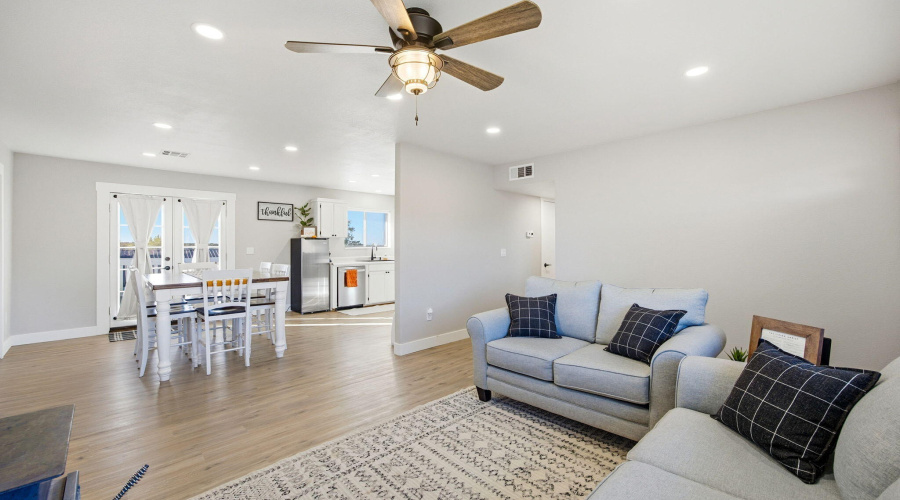 904ChollaBlvd-TaylorAZ-8