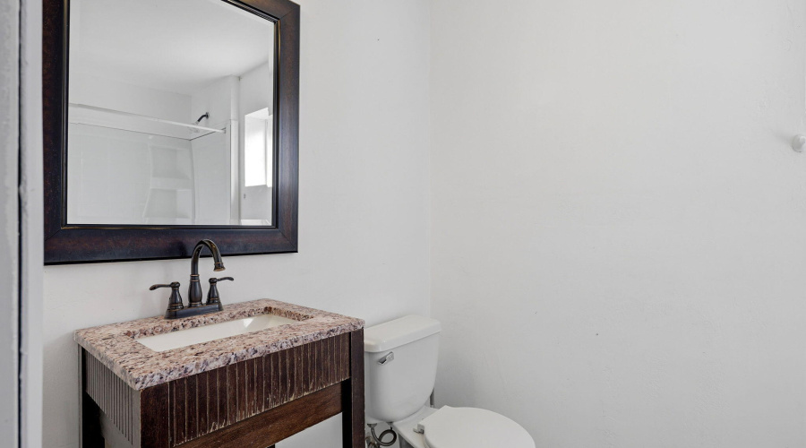 85NButlerSt-EagarAZ-8