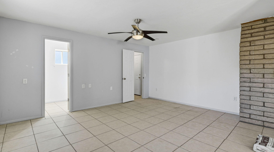 85NButlerSt-EagarAZ-6