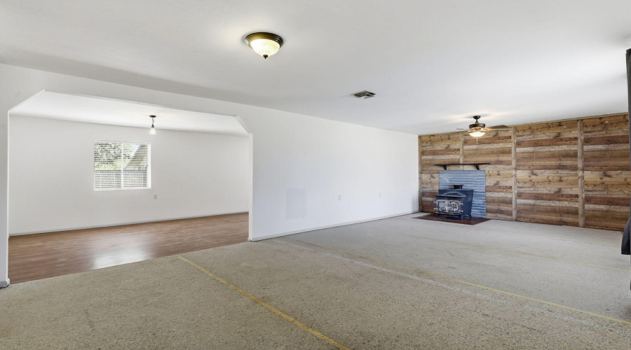 85NButlerSt-EagarAZ-1