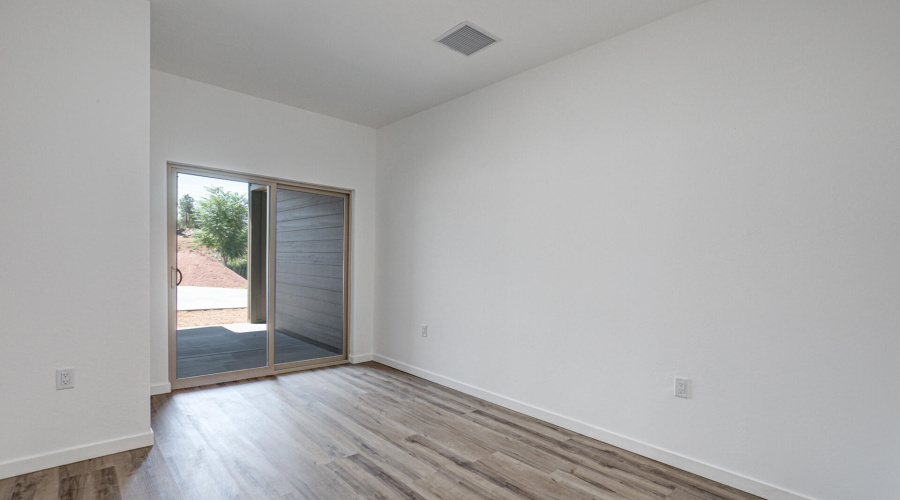 0D0A7666And8more_hr4 copy.psdps