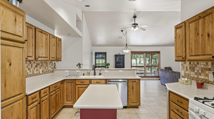 Kitchen with Island