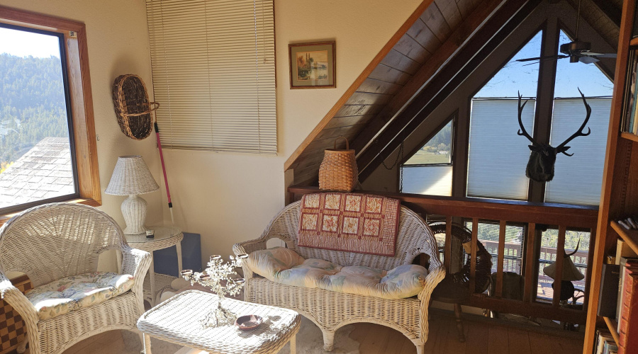 Loft area outside Primary Bedroom