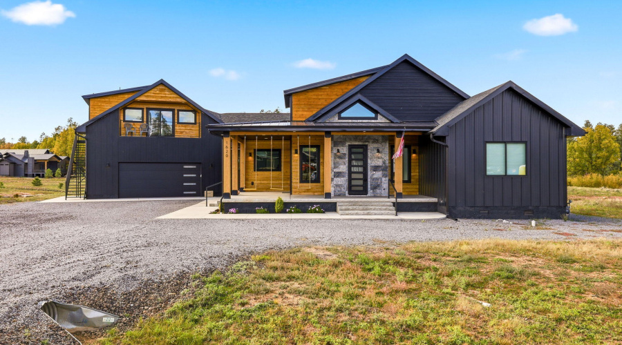 1620STorreonLakesDr-ShowLowAZ-Exterior-3