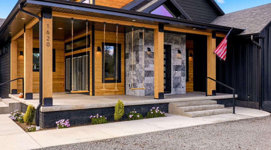 1620STorreonLakesDr-ShowLowAZ-Exterior-4