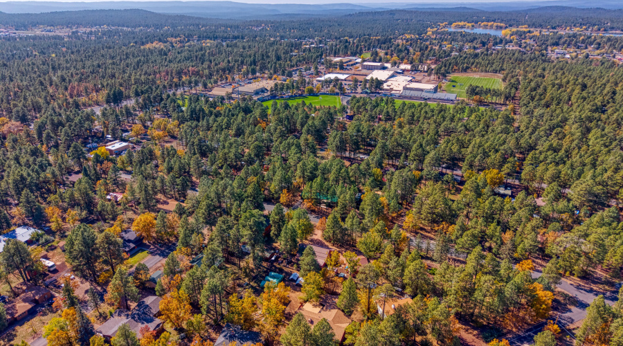 DJI_20251029124345_0035_D_AuroraHDR2019-