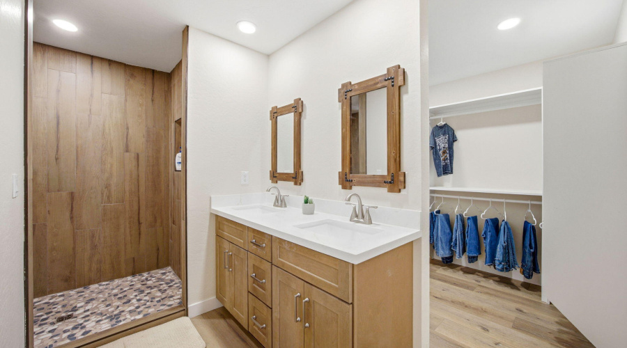 3720HilltopDr-LakesideAZ-17