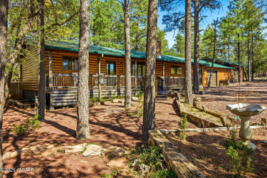 3720 Hilltop Drive, Lakeside, Arizona 85929, Bedrooms, ,Bathrooms,Residential,For Sale,Hilltop,258468