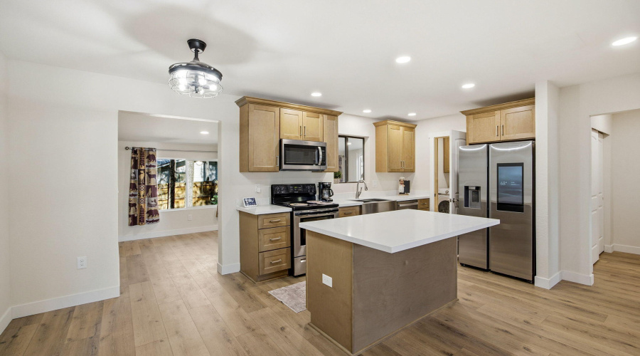 3720HilltopDr-LakesideAZ-10