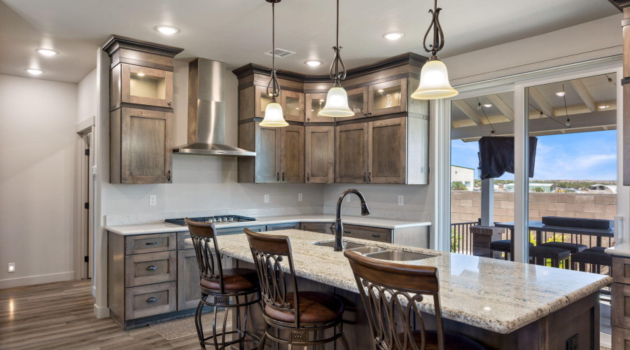 1030MedallionCir-TaylorAZ-10