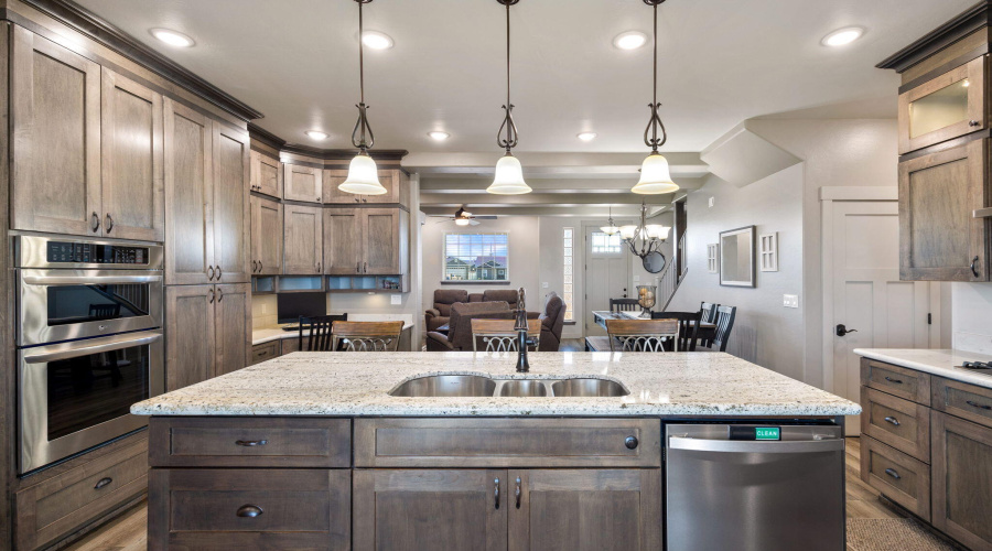 1030MedallionCir-TaylorAZ-11