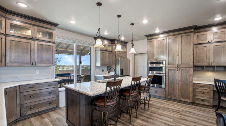 1030MedallionCir-TaylorAZ-12