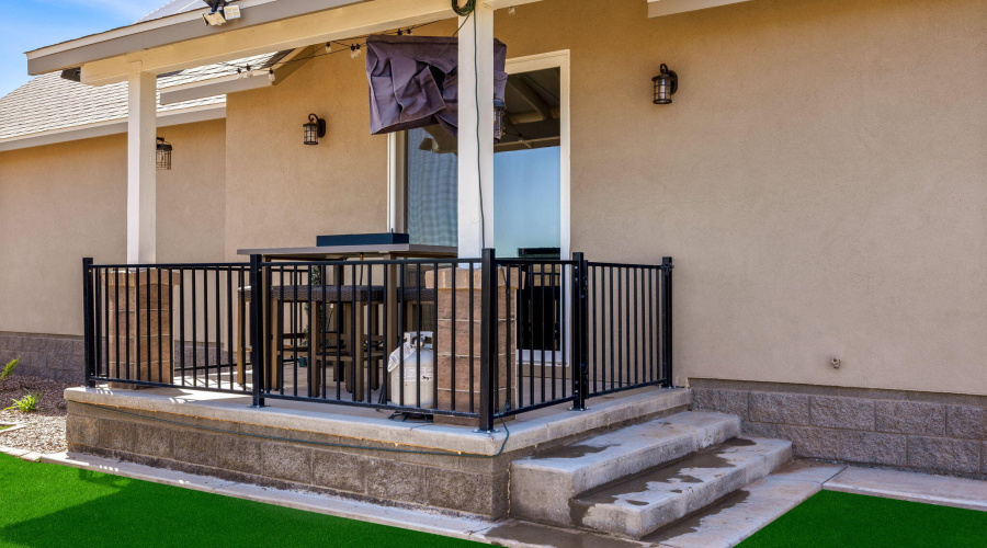 1030MedallionCir-TaylorAZ-31 (2)