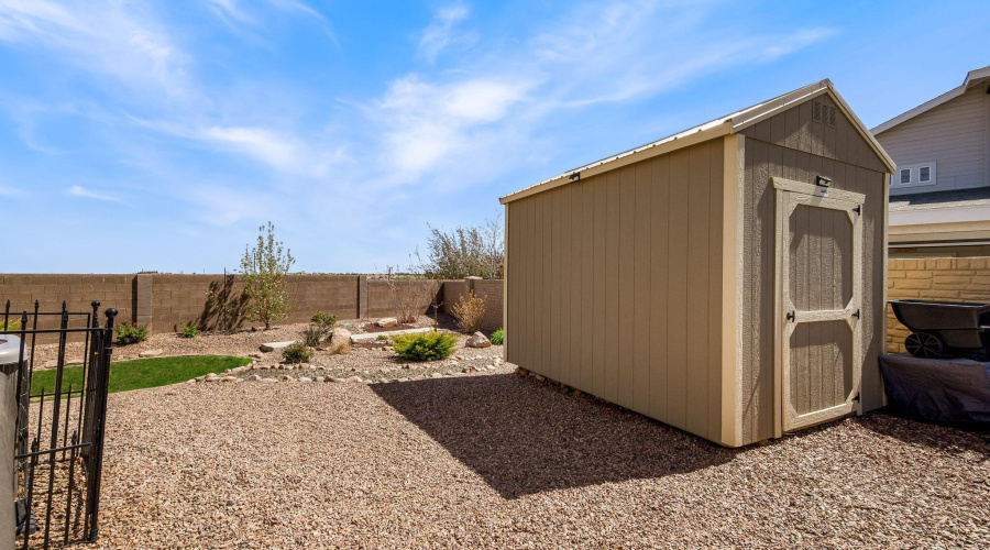 1030MedallionCir-TaylorAZ-36 (2)