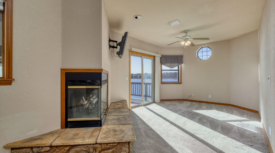 upstairs bedroom looking west