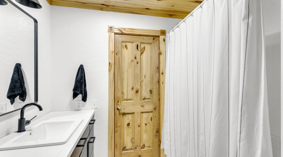 55-web-or-mls-Forest-39